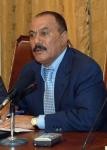 Almotamar Net - President Ali Abdullah Saleh on Wednesday gave his directives to the governor of Lahj to instruct the prosecution on speeding up investigation with all the parties suspected to have been involved in the events of Hubailain, Lahj, whether those parties were military or civilians. The incident happened in that area on 13 October. 