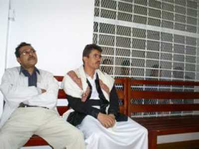 Almotamar Net - The Sepcialised First Instance Criminal court decided Tuesday fixing the date of 24 April 2008 for final presentations in the case of the Sanaa 2nd terrorist cell in which 14 persons are accused, among them two women. 