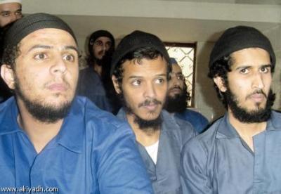 Almotamar Net - Specialized First Instance Court in Yemen decided entrusting the prosecution with addressing lawyers union to retain a lawyer for defending four persons accused of forming an armed gang for carrying out criminal acts and affiliation to al-Qaeda organisation and postponed their trial to the 24th of next December. 