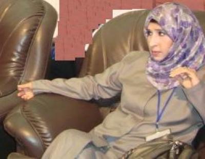 Almotamar Net - Deputy Head of Research and Training Centre at Aden University Dr Huda Ali Alawi has led the Centres delegation for observation of the presidential and general elections in the Republic of Sudan scheduled to be held on Sunday. 