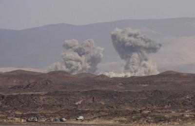 Almotamar Net - Saudi aggression warplanes continued fianc strikes on several provinces, targeting citizens properties a military official said.

Shabwah province, the fighter jets waged a raid on Osaylan district, launched more than 34 strikes on al-Dawd Mountain in Jizan province.
