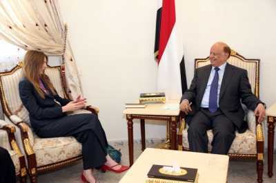 المؤتمر نت - استقبل الرئيس عبد ربه منصور هادي رئيس الجمهورية اليوم سفيرة المملكة المتحدة لدى اليمن جين ماريوت