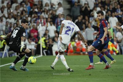 المؤتمر نت - حقق ريال مدريد، انتصارًا عريضًا بنتيجة (6-0)، مساء