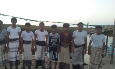 المؤتمر نت - استقبلت الهيئة العامة للمصائد السمكية في البحر الأحمر 9 صيادين كانوا محتجزين لدى مرتزقة تحالف العدوان السعودي، منذُ أكثر من 40 يوماً