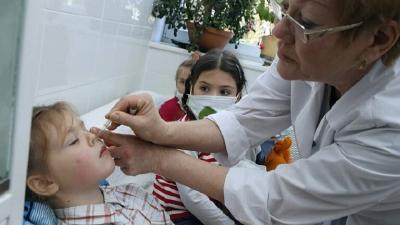 المؤتمر نت - حذرت طبيبة روسية من استخدام قطرات الأنف للأطفال