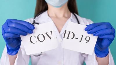 المؤتمر نت - أعلنت منظمة الصحة العالمية اليوم الجمعة أن جائحة كورونا "كوفيد-19" قد تتراجع هذا العام إلى حدّ يصبح فيه الخطر الذي تشكّله شبيهًا بخطر الإنفلونزا 