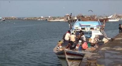 المؤتمر نت - وصل إلى محافظة الحديدة عشرات الصيادين اليمنيين بعد أكثر من خمسة أشهر من الاحتجاز في سجون إريتريا