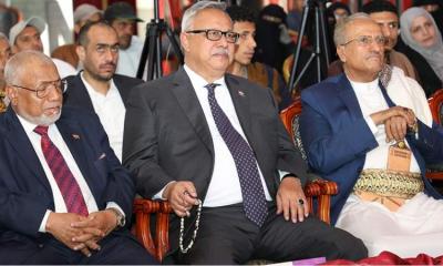 المؤتمر نت - بارك رئيس حكومة تصريف الأعمال الدكتور عبدالعزيز صالح بن حبتور، الخطوة الشجاعة والكبيرة التي نفذتها القوات البحرية التابعة للجيش اليمني بالاستيلاء وأسر سفينة تابعة للعدو الصهيوني
