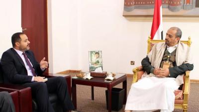 المؤتمر نت - التقى نائب وزير الخارجية والمغتربين، عبد الواحد أبو راس، نائب مدير مكتب المبعوث الخاص للأمين العام للأمم المتحدة إلى اليمن، محمد أبوجهجه