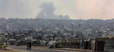 المؤتمر نت - أعلن المكتب الإعلامي الحكومي في قطاع غزة أن الاحتلال الإسرائيلي ارتكب 875 خرقا لاتفاق وقف إطلاق النار والتهدئة خلال 73 يوما