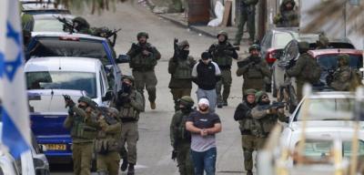 المؤتمر نت - كشف مركز فلسطين لدراسات الأسرى عن تصعيد غير مسبوق نفذته سلطات الاحتلال الإسرائيلي خلال عام 2025 في سياسة الاعتقالات والتنكيل بحق الفلسطينيين