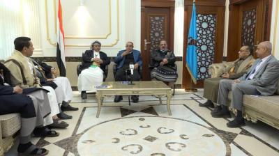 المؤتمر نت - رأس الاخ صادق بن أمين ابوراس رئيس المؤتمر الشعبي العام اليوم لقاءا تشاوريا لعدد من قيادات