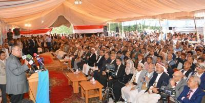 المؤتمر نت - تلقى رئيس المؤتمر الشعبي العام الأخ صادق بن أمين أبو راس، برقيات تهانٍ بعيد الفطر المبارك، من عدد من القيادات الحزبية والسياسية في اليمن